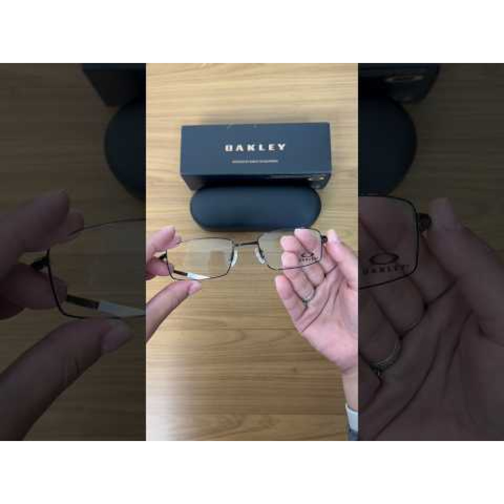 Oakley Top spinner 4b OX3136 0253 Polished Black