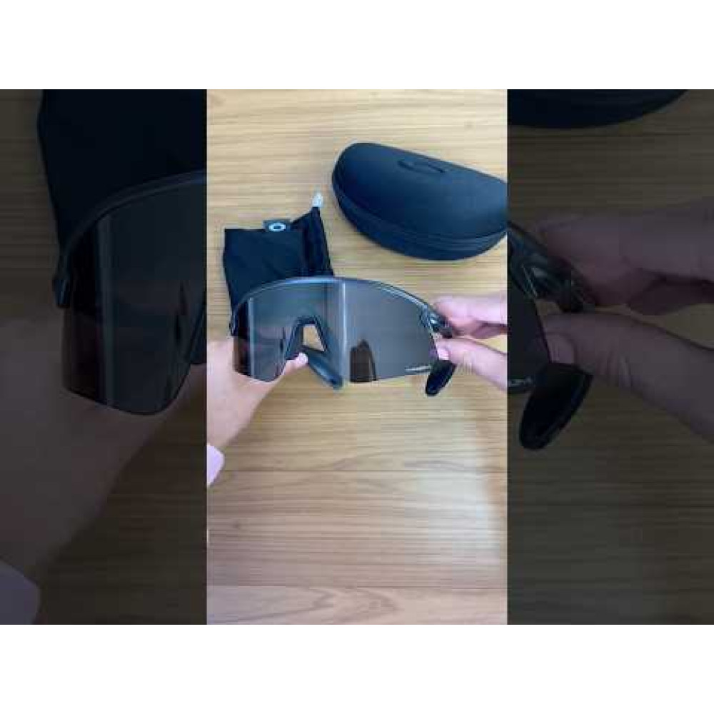 Oakley Stunt Devil OO9517 0139 Prizm Black