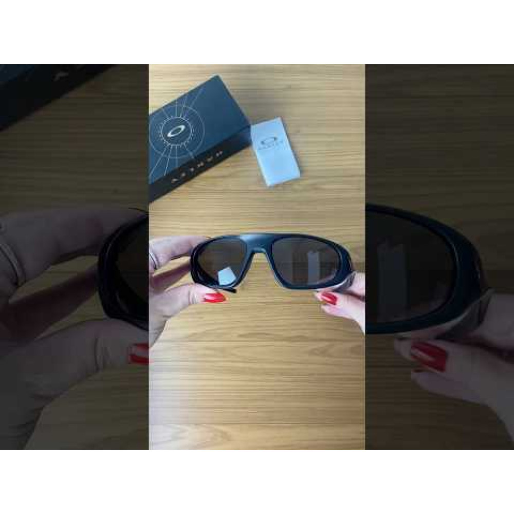 Oakley Neoforma OO9528 0160 60 Prizm Grey